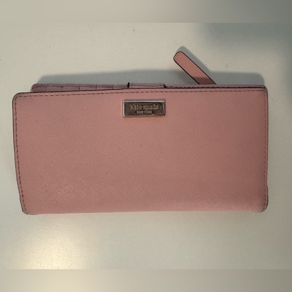 Kate Spade Wallet - Picture 1 of 4